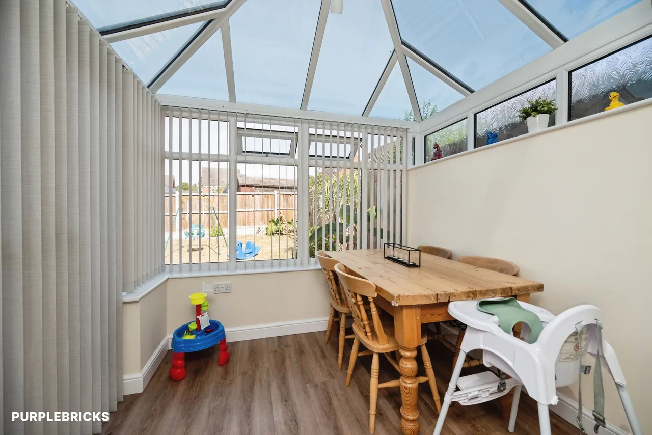 Old College Avenue, Oldbury, B68, photo 7
