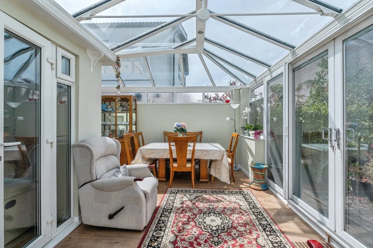 Southend Road, Rochford, Essex, SS4, photo 8
