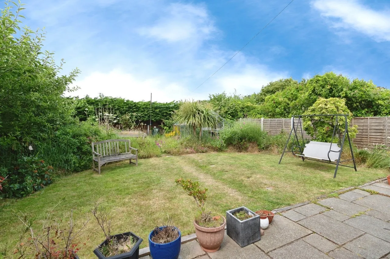 Southend Road, Rochford, Essex, SS4, photo 13