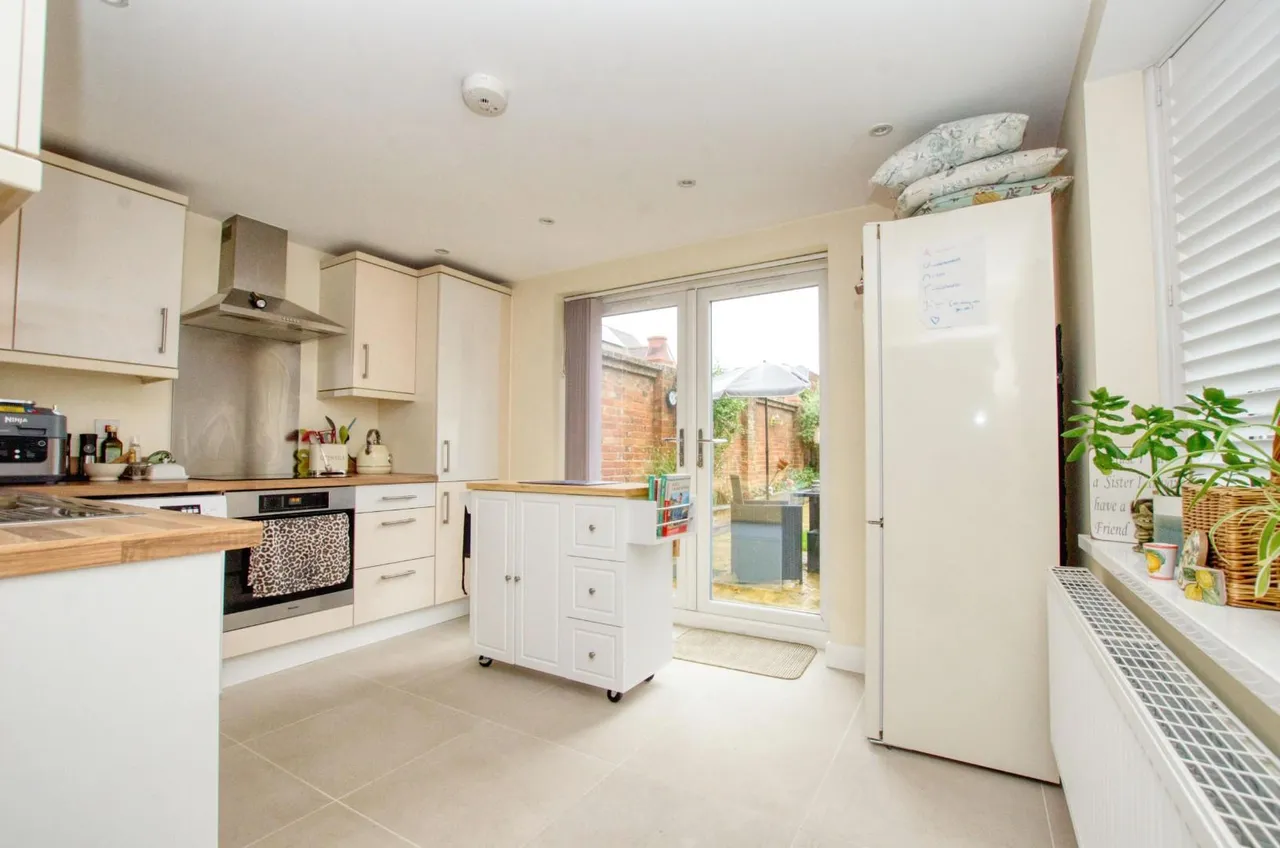 Winchester Road, Botley, SO32, photo 7