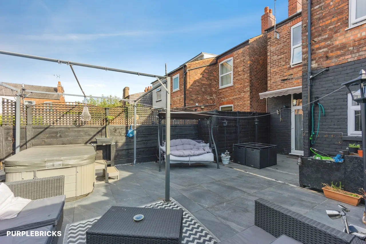 Carrington Road, Stockport, SK1, photo 2