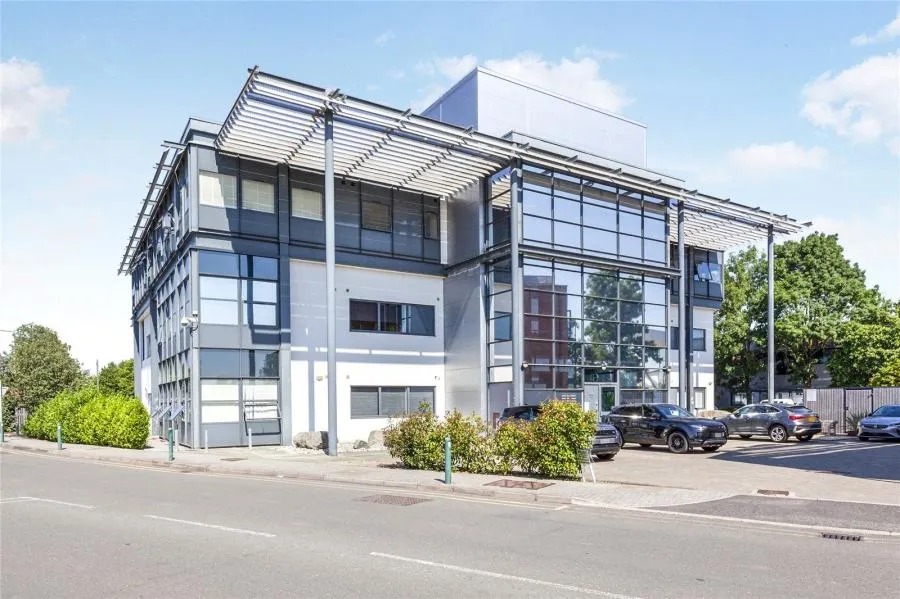 Vanwall Road, Maidenhead, SL6, photo 16