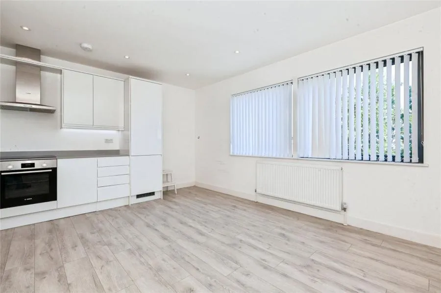 Vanwall Road, Maidenhead, SL6, photo 2