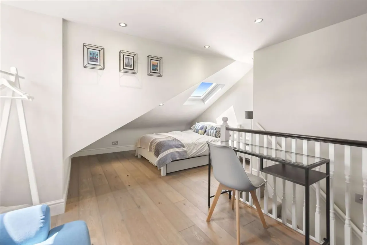 Ramsden Road, London, SW12 8RB, photo 6