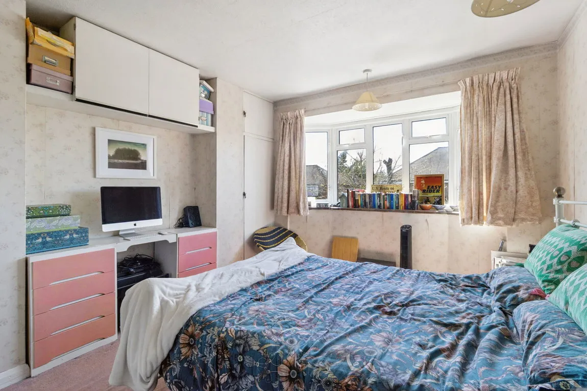 Raisins Hill, Pinner, HA5, photo 13