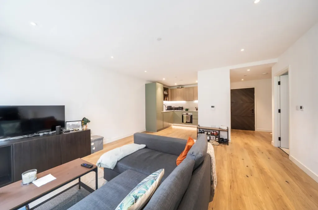 Cedrus Avenue, Southall, UB1, photo 7
