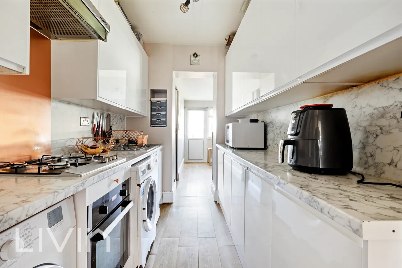 Sandringham Road, Thornton Heath, CR7, photo 4