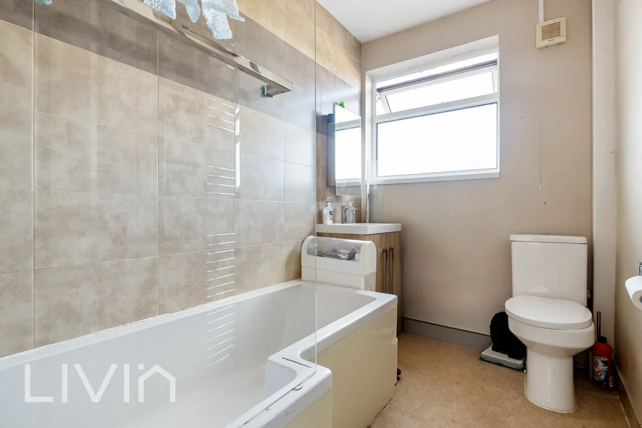 Sandringham Road, Thornton Heath, CR7, photo 8