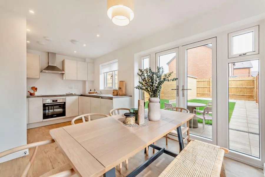 Hunt Way, Crowthorne, RG45, photo 2