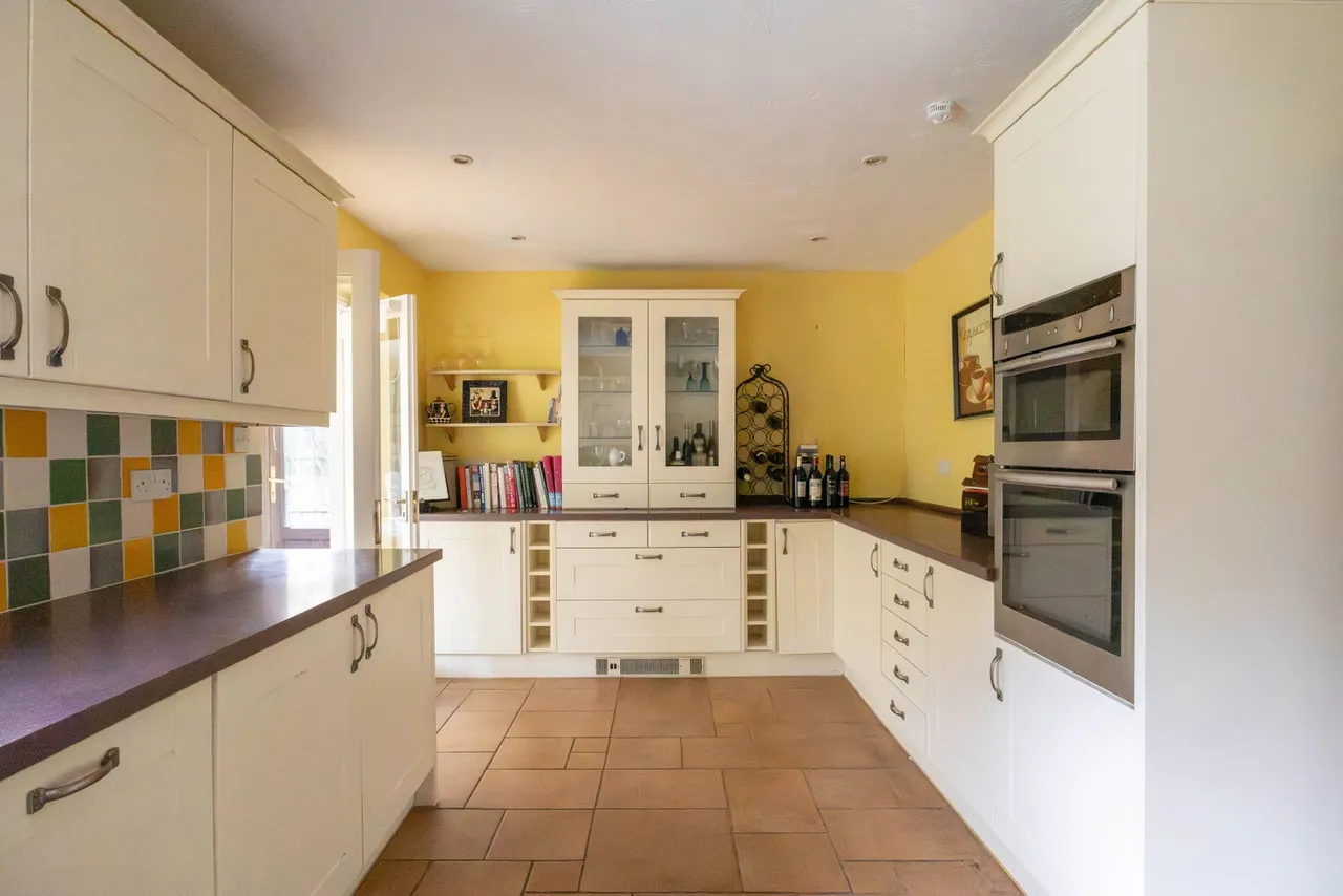 Tasker Close, Corsham, SN13, photo 23