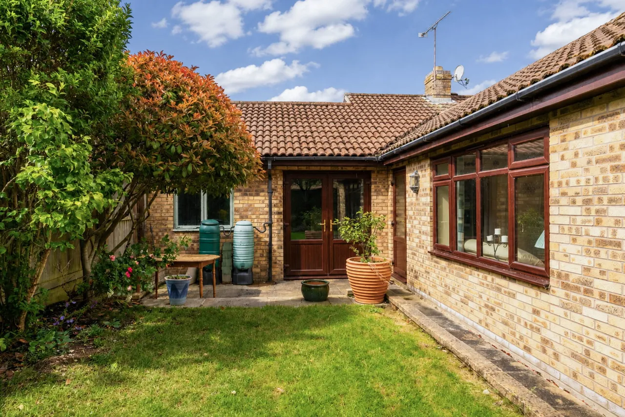 Tasker Close, Corsham, SN13, photo 18