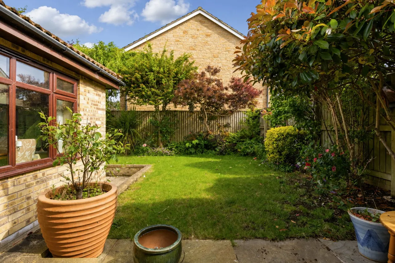 Tasker Close, Corsham, SN13, photo 35