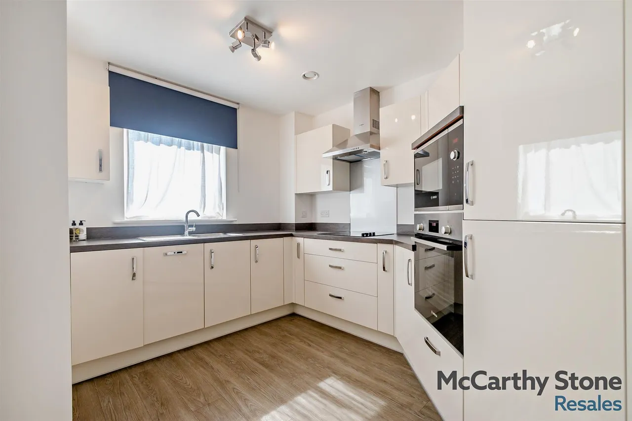 Studio Way, Borehamwood, WD6, photo 3
