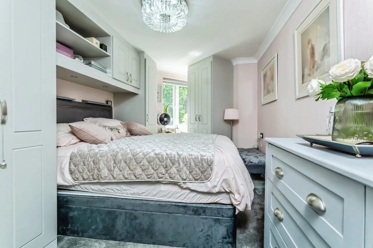 Stafford Road, Caterham, Surrey, CR3, photo 4