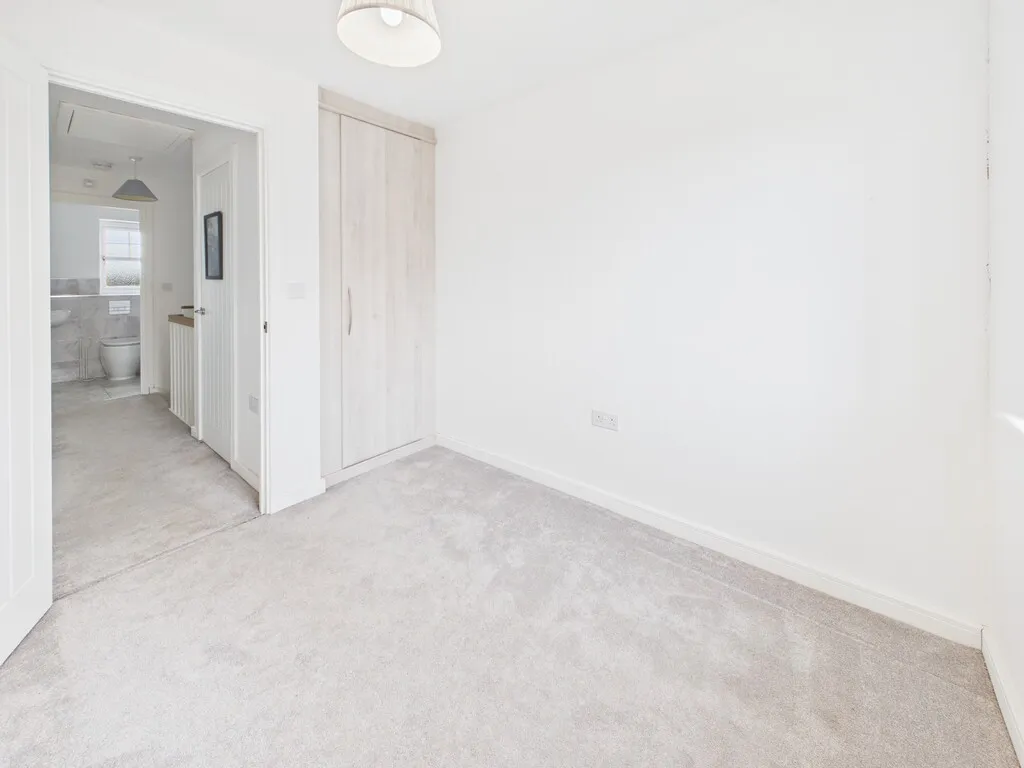 Withins Close, Malpas, photo 13