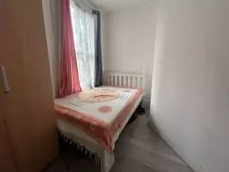 Oak Crescent, London, E16, photo 8