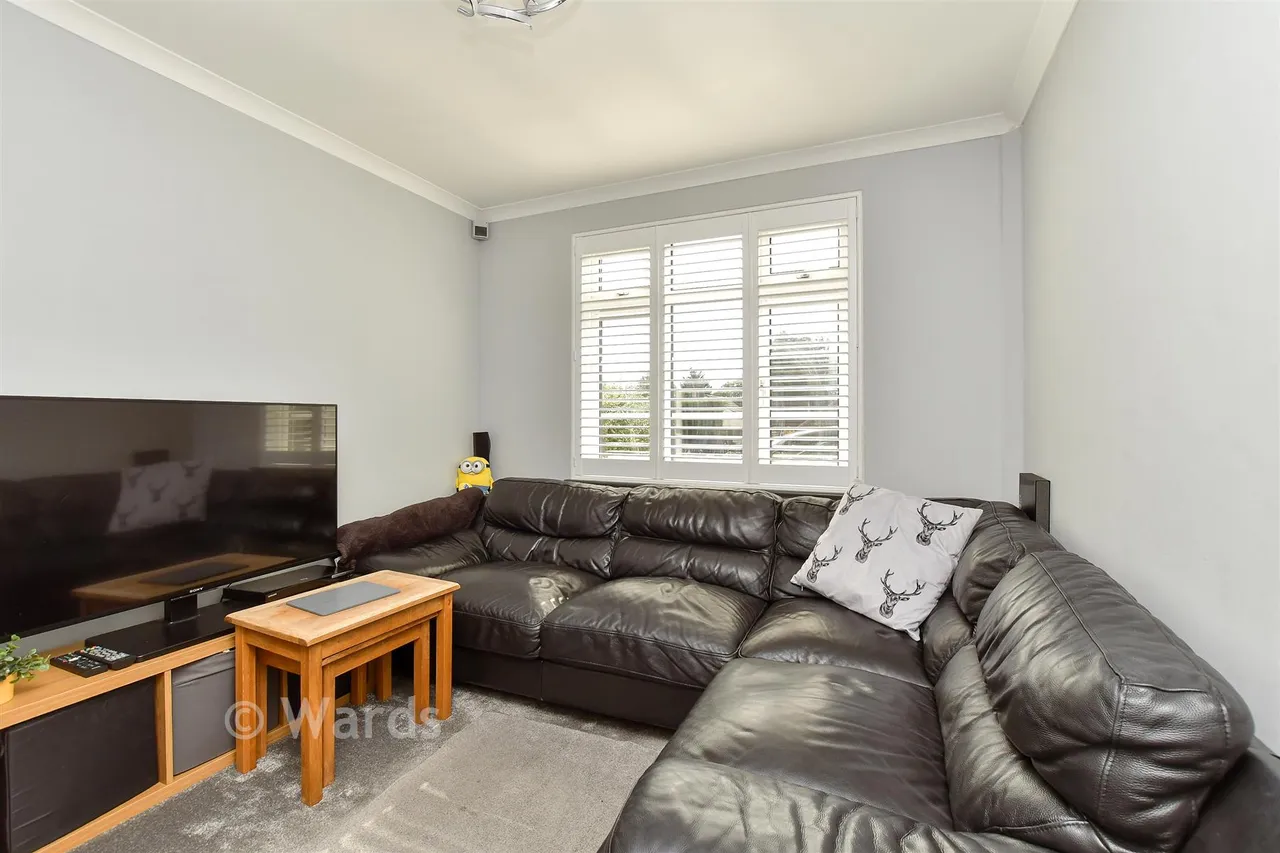 Maidstone Road, Rainham, ME8, photo 8