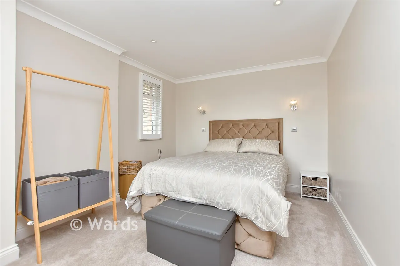 Maidstone Road, Rainham, ME8, photo 9