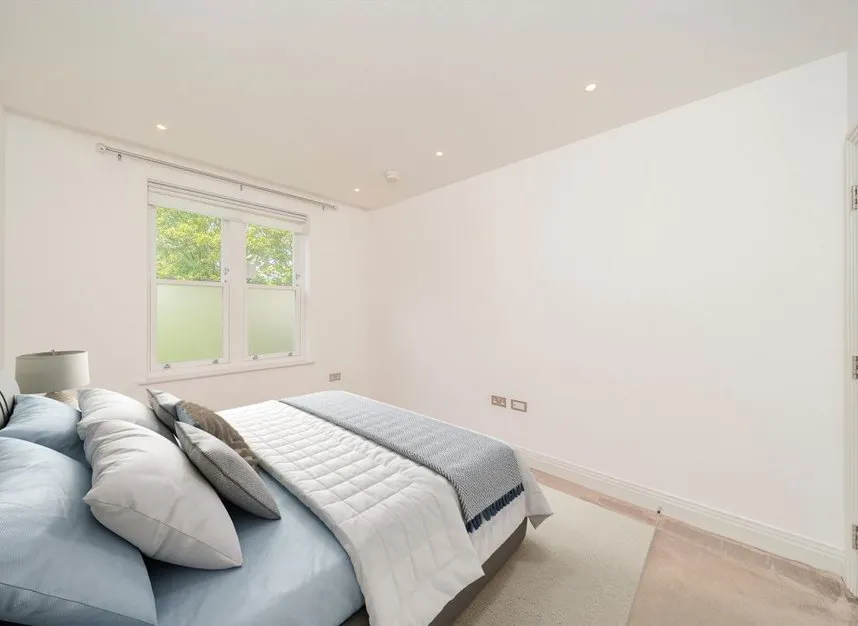Atkinson Close, Wimbledon, SW20, photo 5