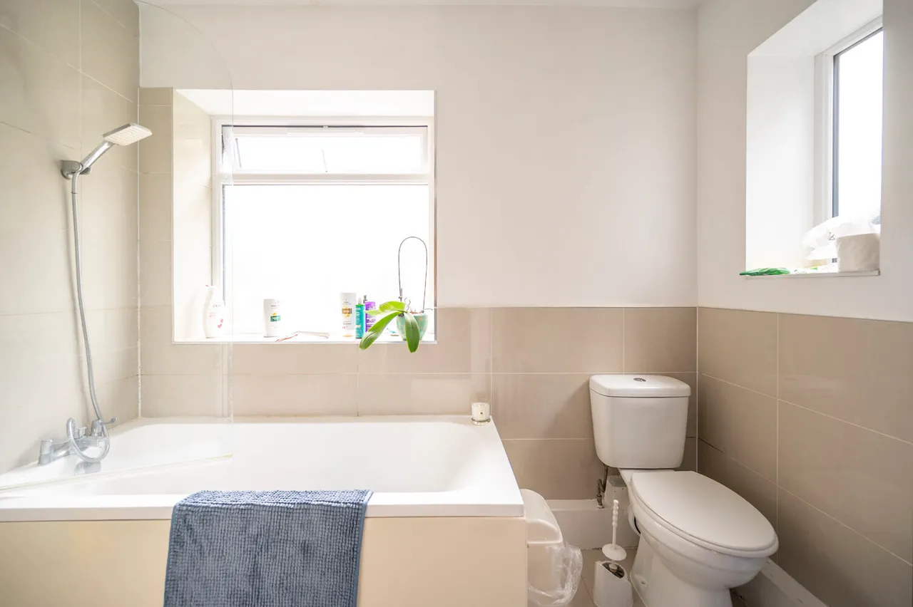 72 Odessa Road, London, photo 8