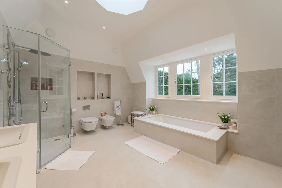 Virginia Avenue, Virginia Water, GU25, photo 19