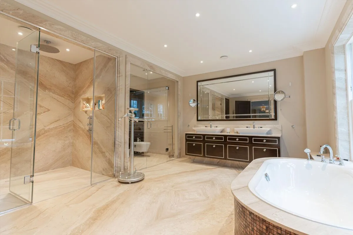 Virginia Avenue, Virginia Water, GU25, photo 17