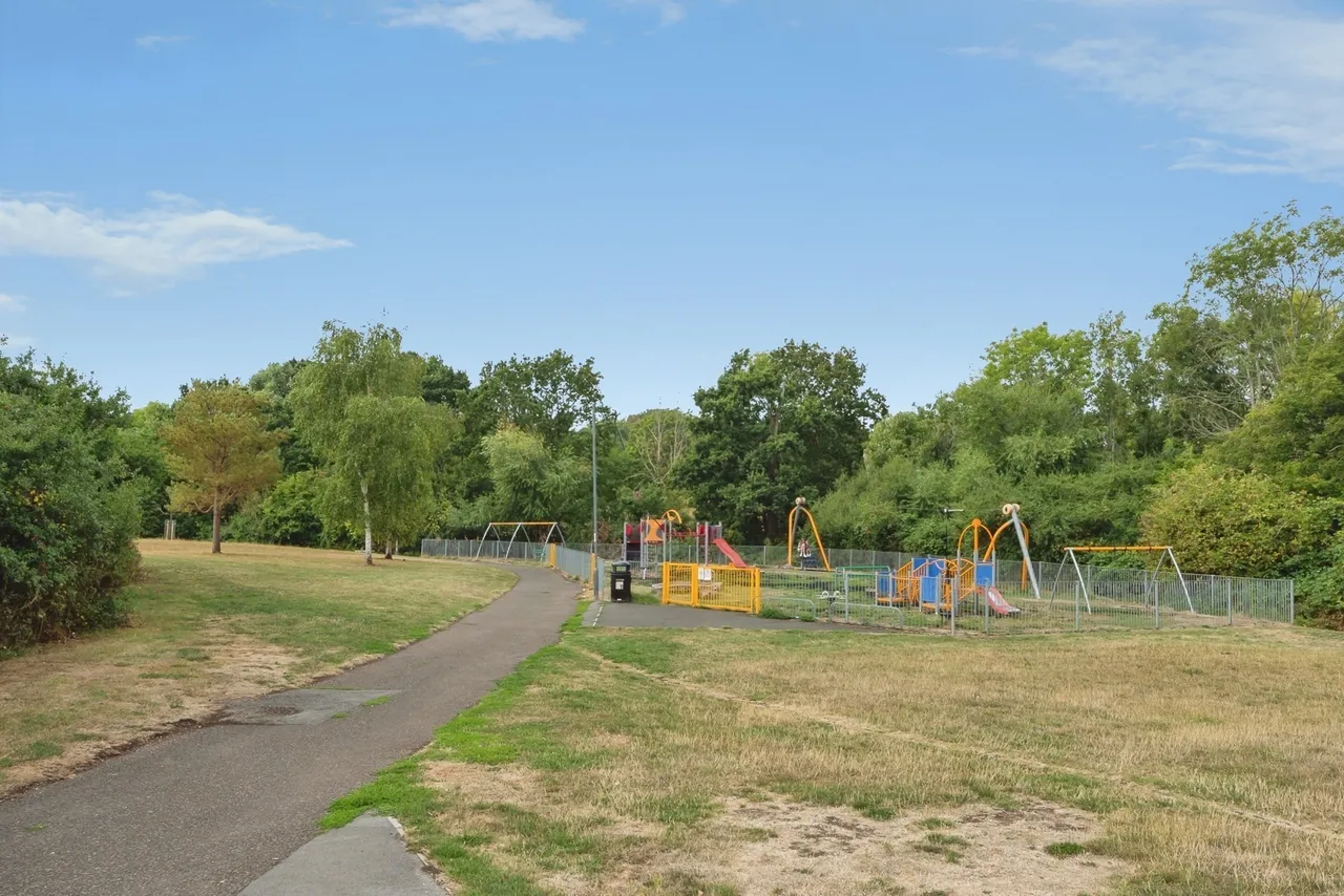 Hungerford Gardens, Brislington, Bristol, BS4, photo 18