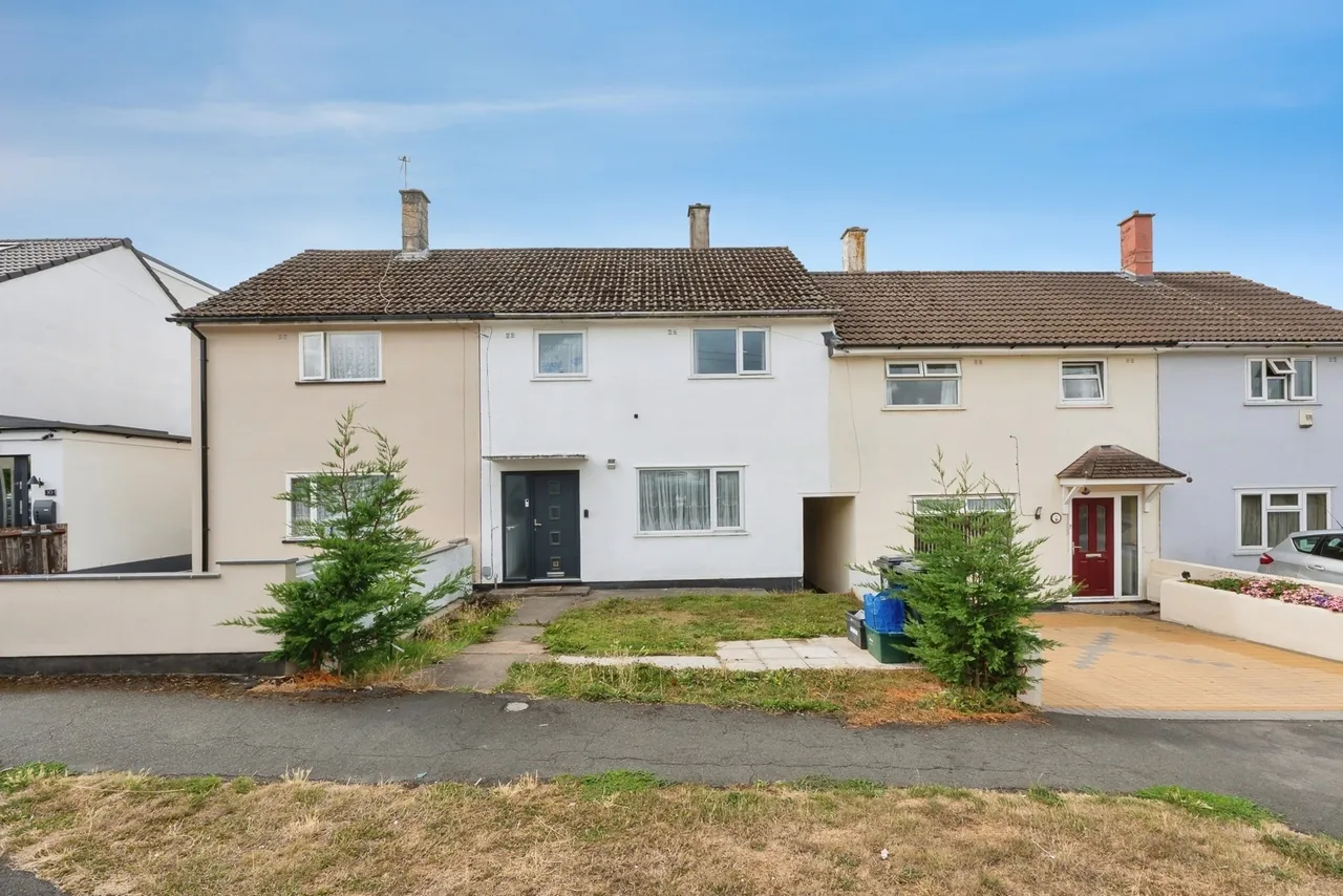3 bed house for sale — Hungerford Gardens, Brislington, Bristol, BS4