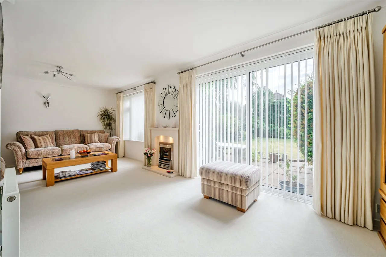 Clearsprings, Lightwater, GU18, photo 7