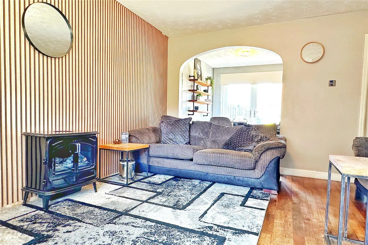 Partridge Rise, Littlemoss, M43, photo 7