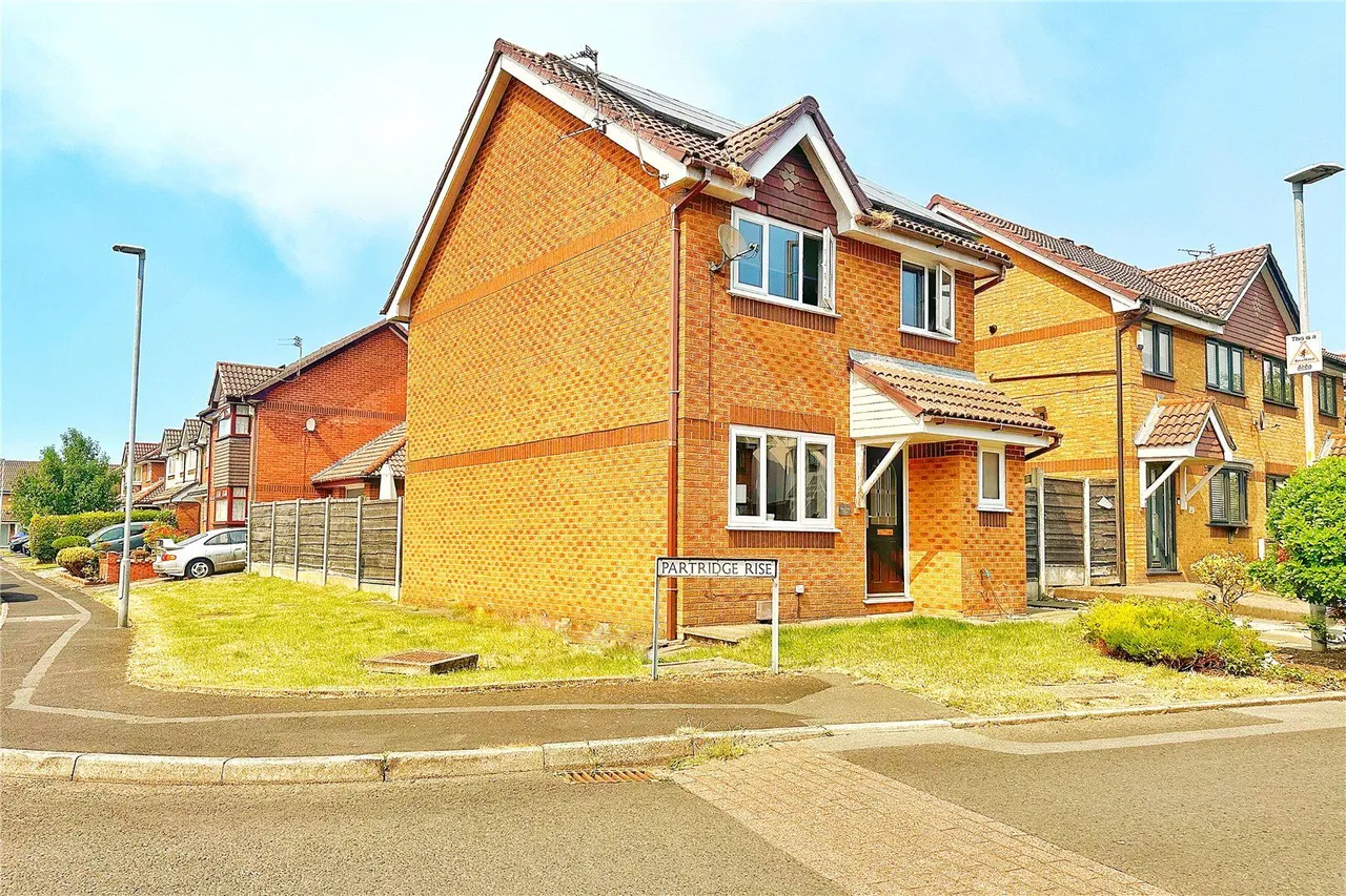 3 bed house for sale, Partridge Rise, Littlemoss, M43