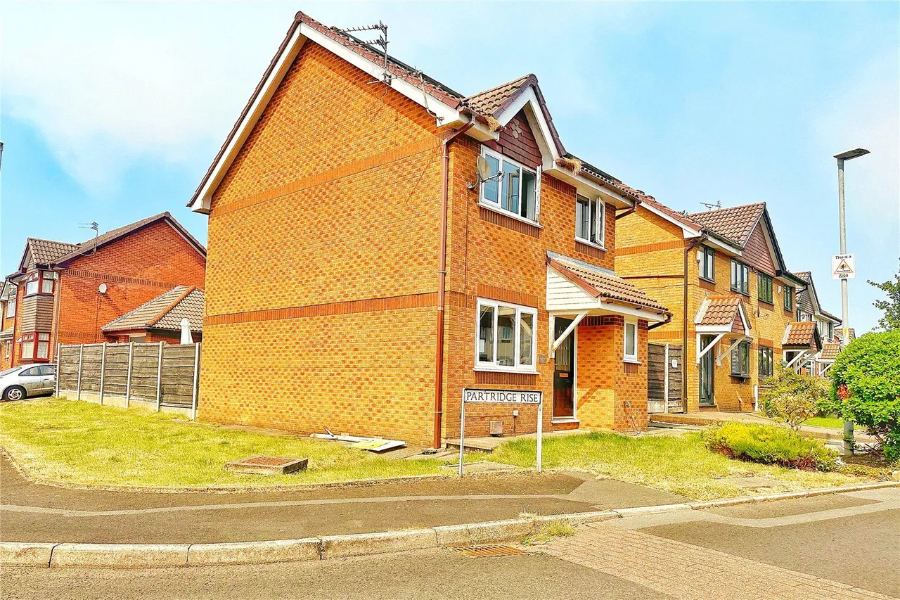 Partridge Rise, Littlemoss, M43, photo 4