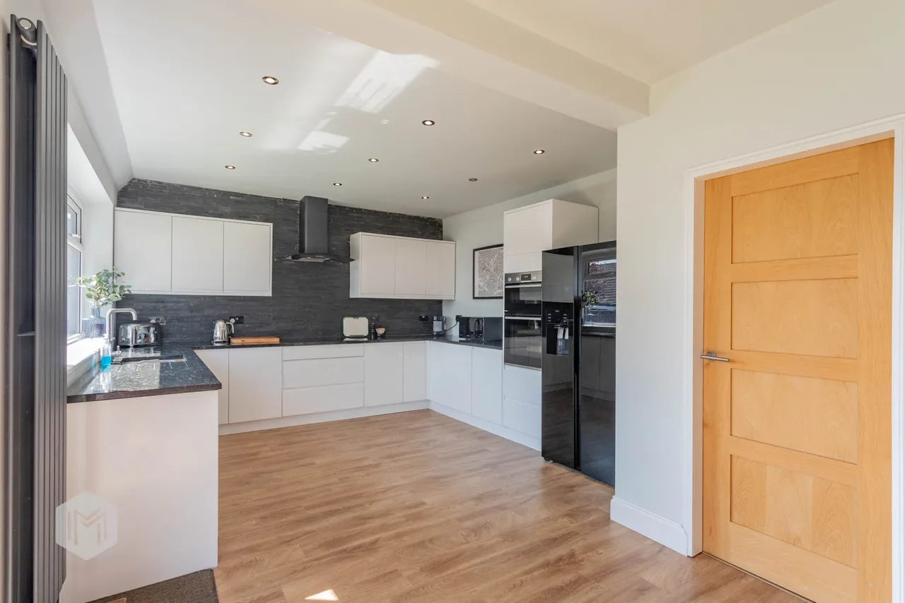 Clifton Drive, Wardley, Swinton, Manchester, M27 9QS, photo 2