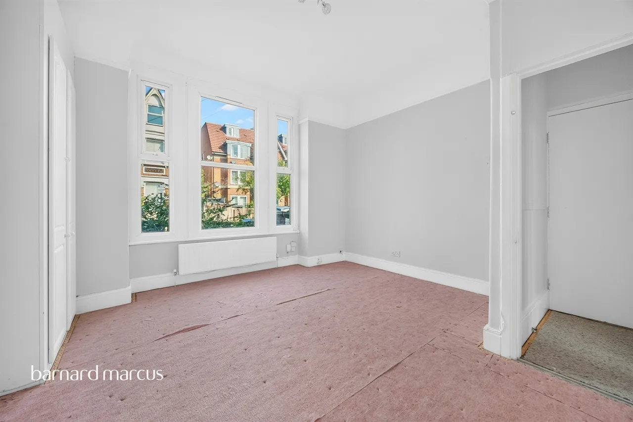Bulganak Road, Thornton Heath, photo 6