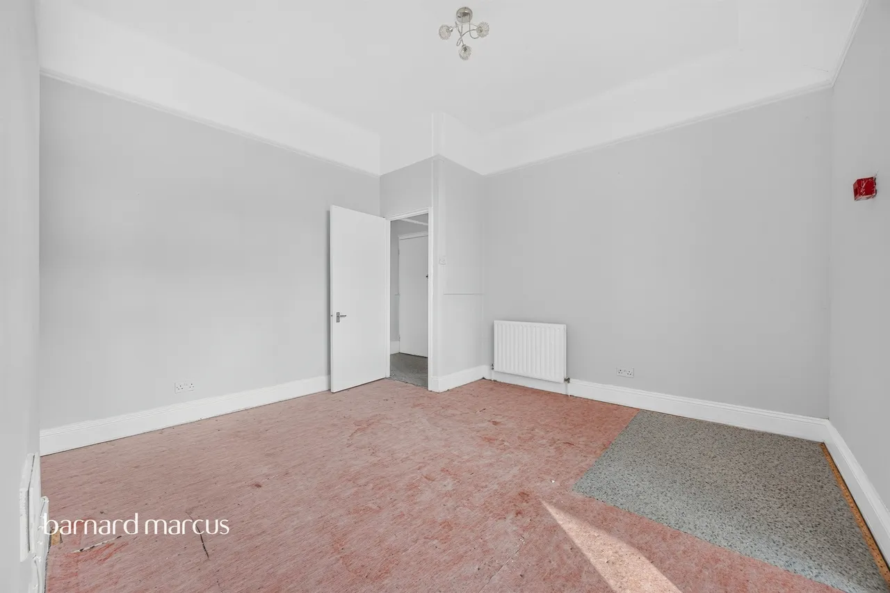 Bulganak Road, Thornton Heath, photo 11