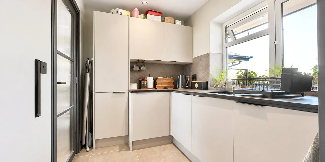 Delavor Road, Heswall, CH60, photo 15