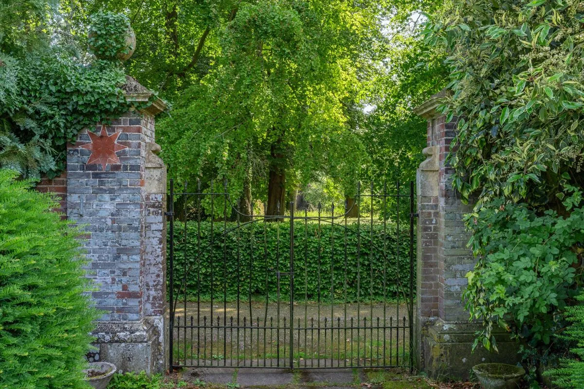 Chaddleworth, Newbury, RG20, photo 31
