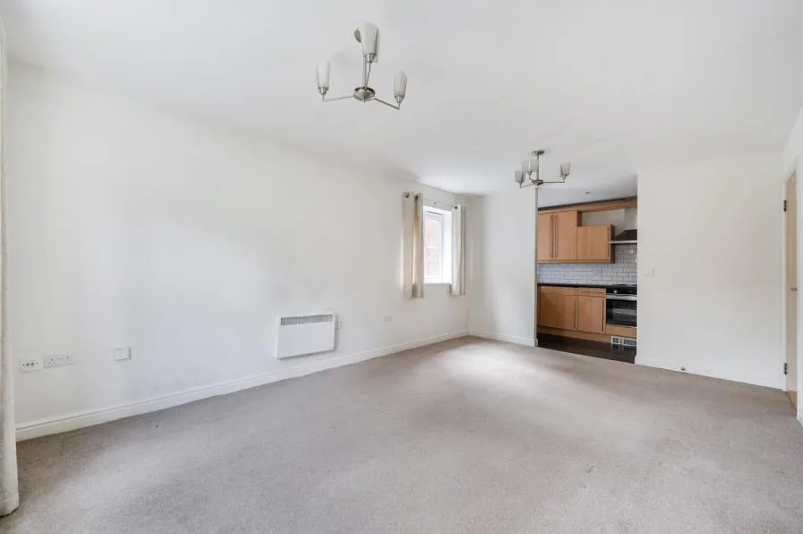 St. Catherines Wood, Camberley, GU15, photo 4