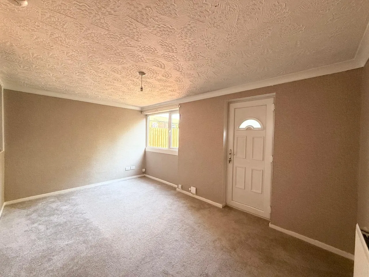 Snowden Vale, Leeds, LS13, photo 6