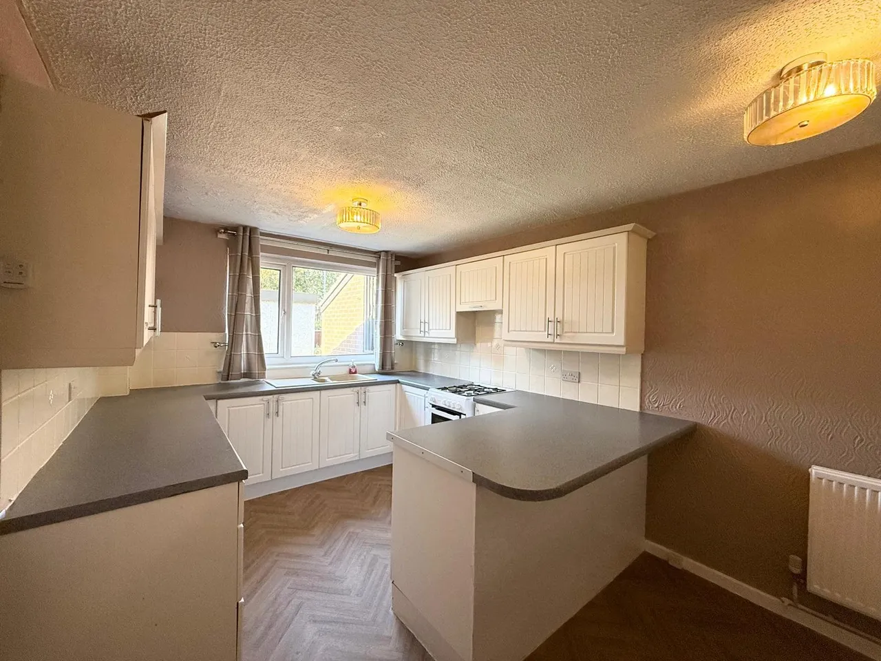 Snowden Vale, Leeds, LS13, photo 4