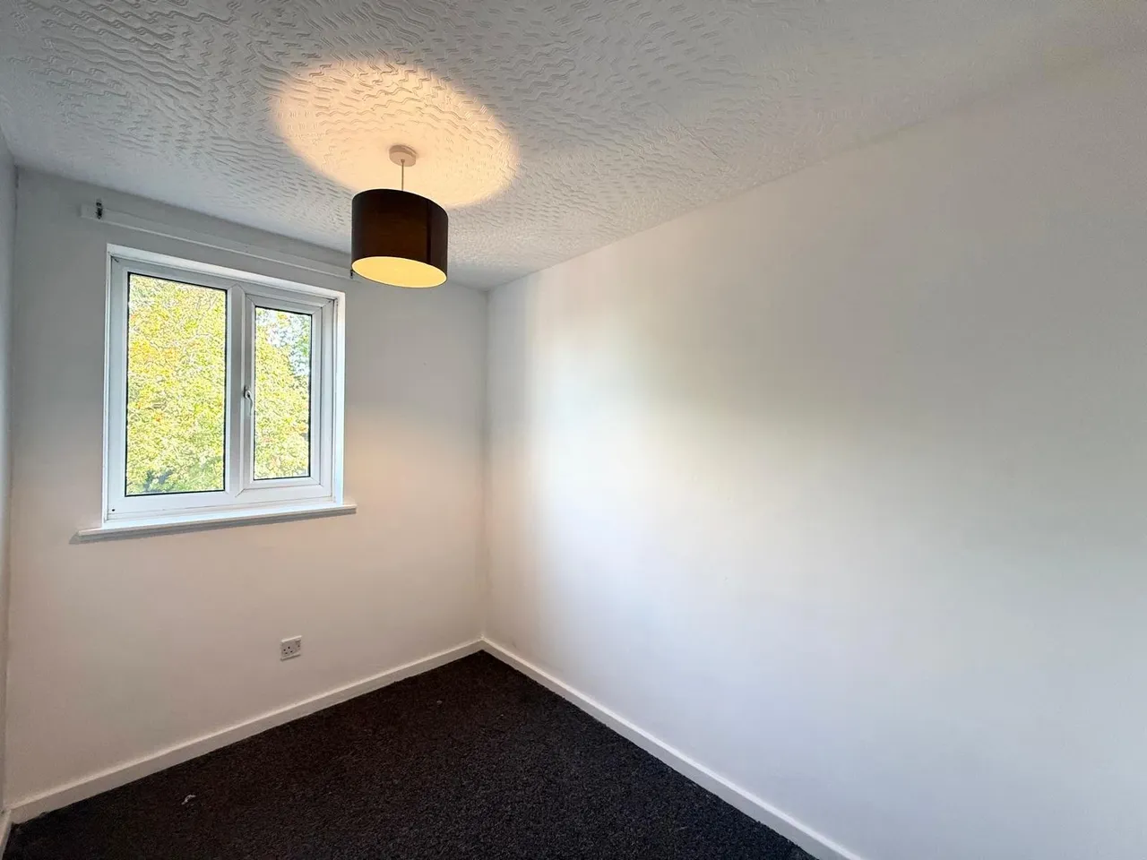 Snowden Vale, Leeds, LS13, photo 11