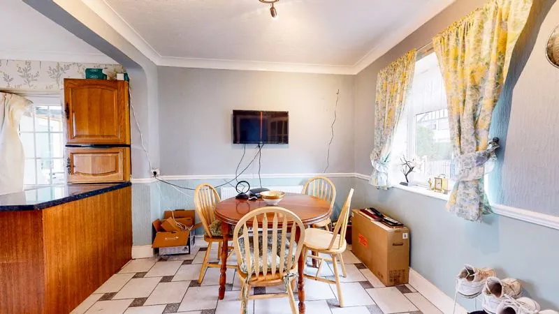 Faringdon Avenue, Bromley BR2 8BS, photo 9