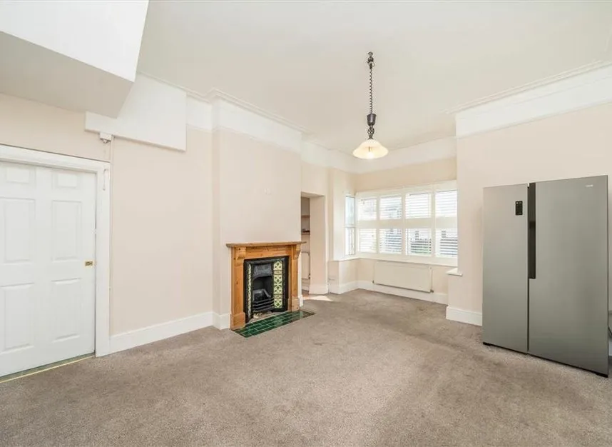Bramshot Avenue, Charlton, SE7, photo 4