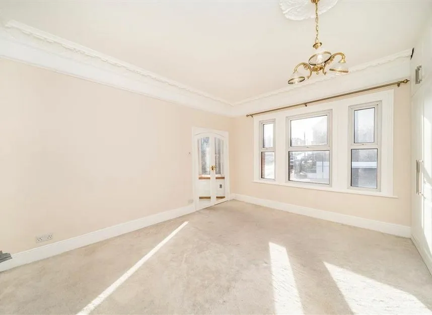 Bramshot Avenue, Charlton, SE7, photo 7