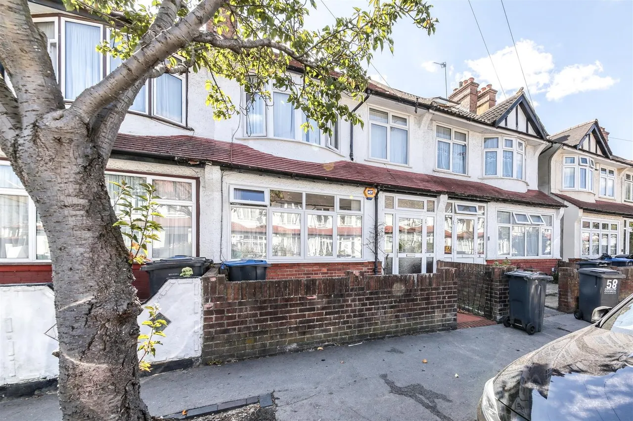 Foxley Road, Thornton Heath, photo 16