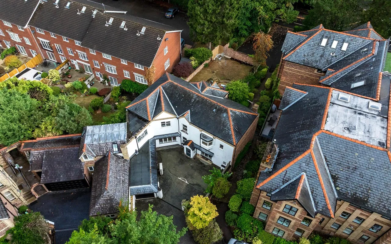Booth Road, Altrincham, WA14, photo 27