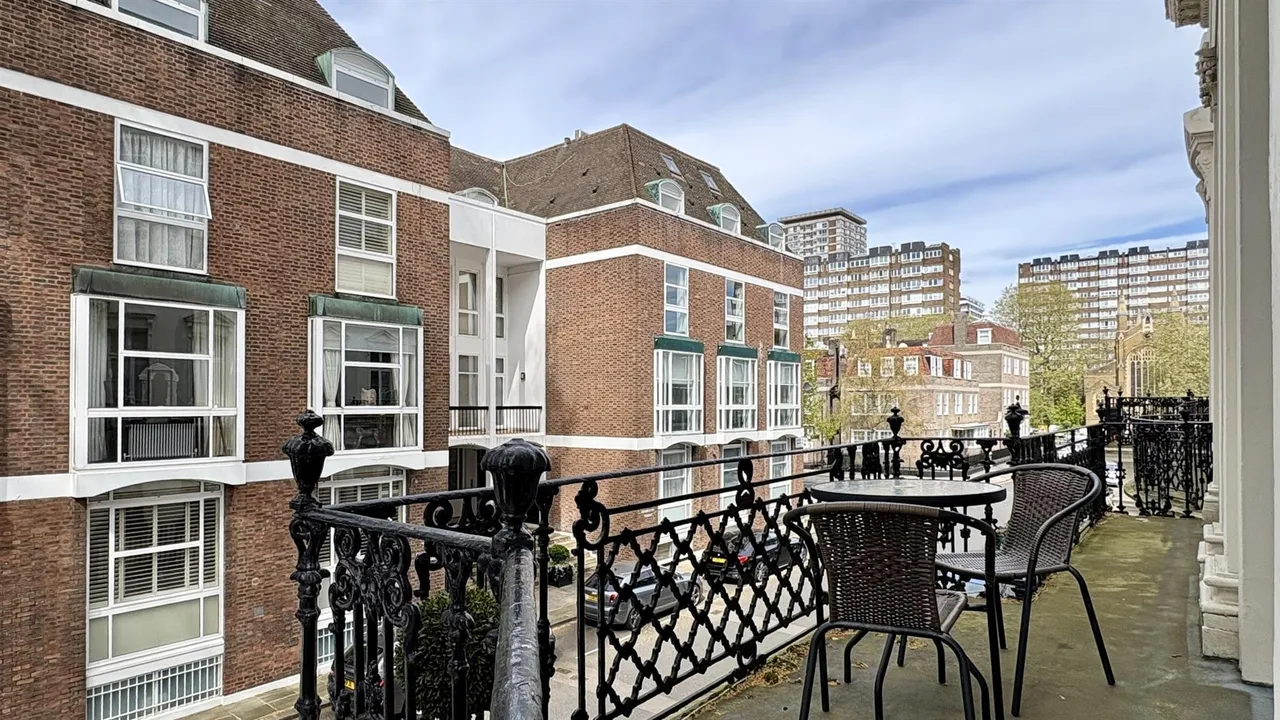 Hyde Park Square, London, W2, photo 8