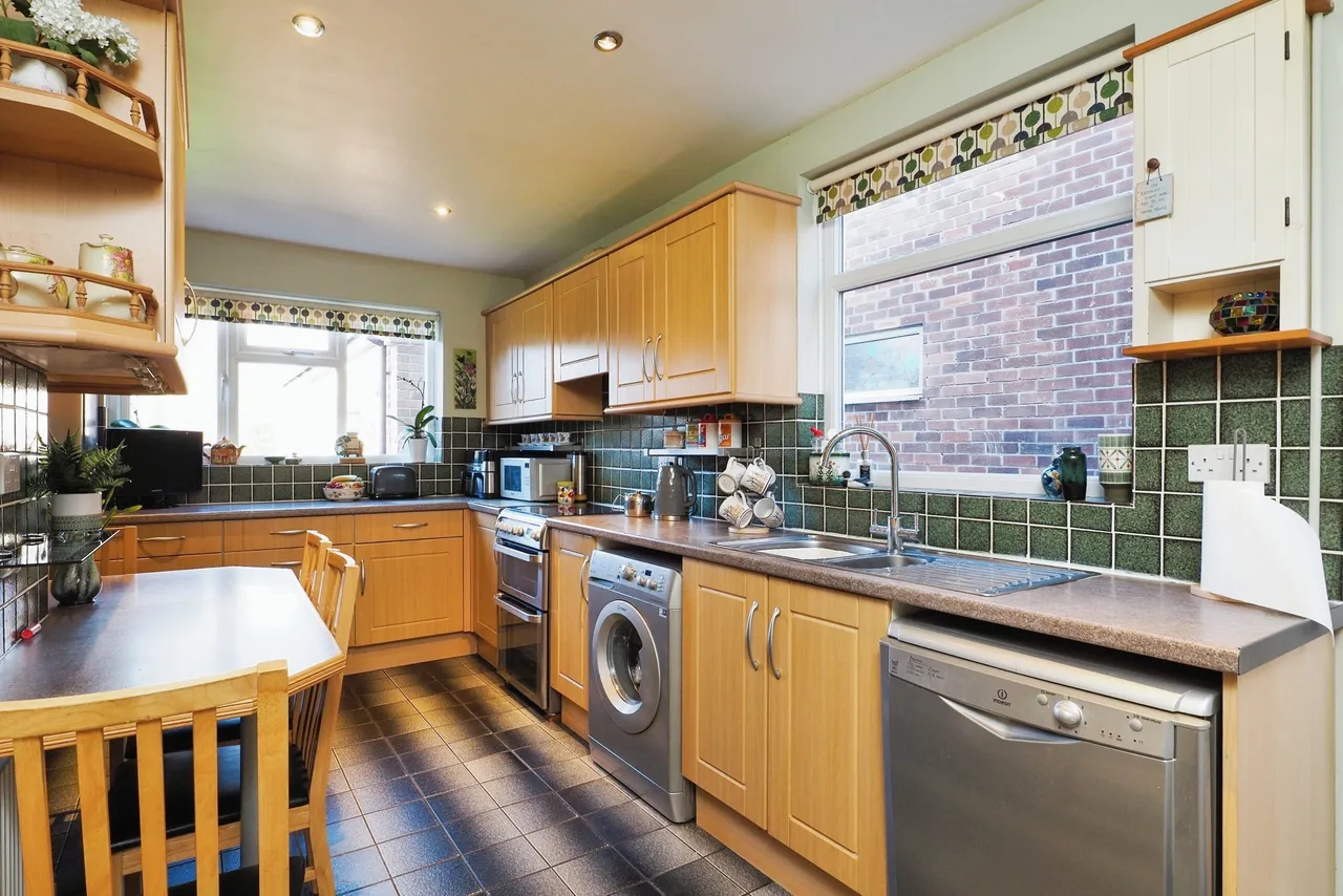 Russell Avenue, Wollaton, Nottingham, NG8, photo 4