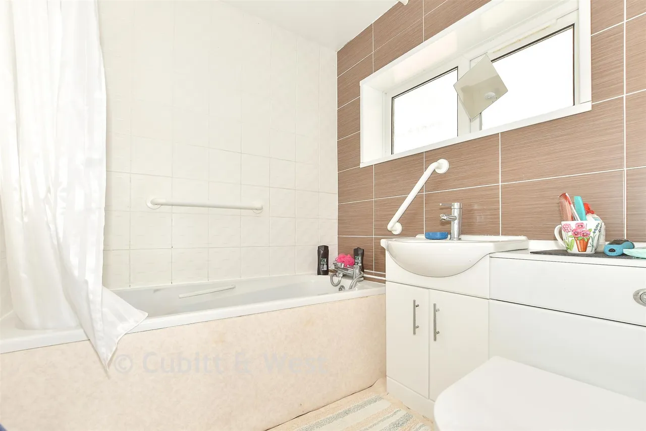 Tilgate Way, Crawley, RH10, photo 7