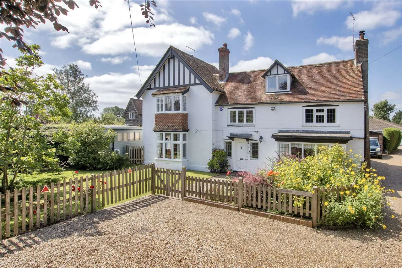 4 bed house for sale — Main Street, Northiam, Rye, East Sussex, TN31 6LA